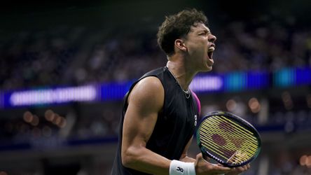 ATP Tokio: Americký súboj pre Sheltona, do štvrťfinále postúpil aj domáci Močizuki