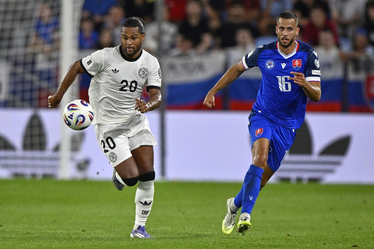 Nemecký reprezentant sa vrátil do Mníchova zranený. Otázny je aj prechladnutý Neuer