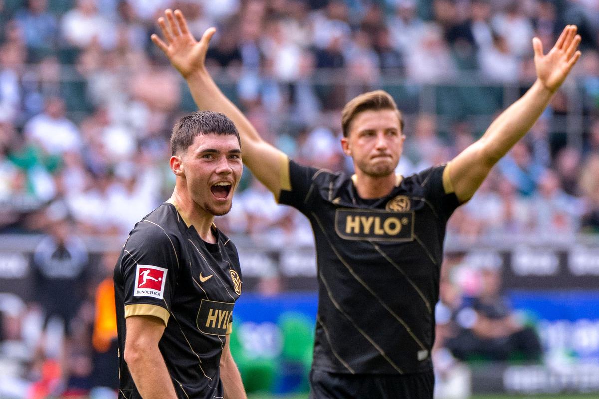 Trpaslík z Bundesligy predviedol šialený obrat, Bayern s prvým zaváhaním v sezóne. Neuer: Bavilo ma to