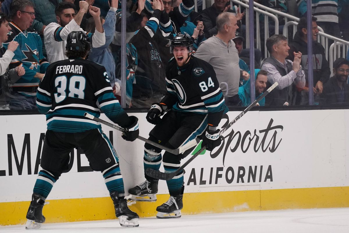 VIDEO Fantastická forma! Regenda odštartoval cestu San Jose za víťazstvom. Devils bez Nemca totálne zlyhali