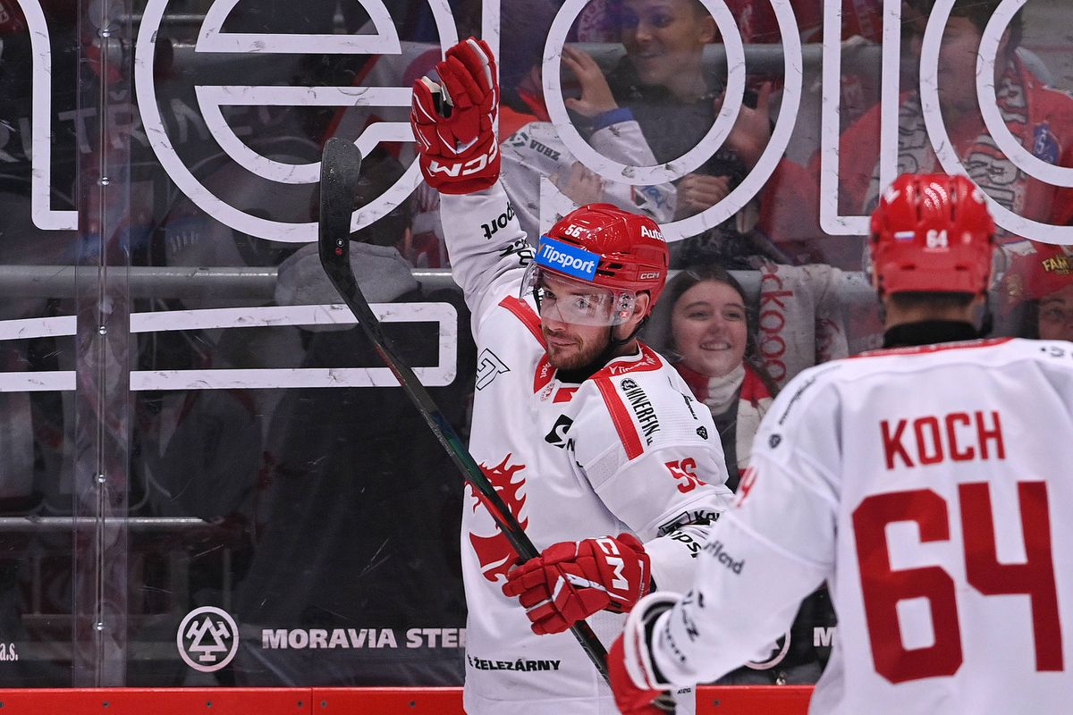 Třinec pod vedením Slováka Žabku ešte neprehral a pripísal si piaty triumf v rade. Daňo hviezdil