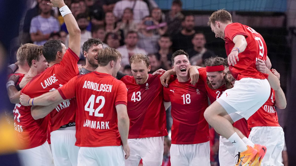 Trojnásobní majstri sveta zdolali v severskom derby Švédov. Slovinsko nepripustilo žiadnu drámu | Šport.sk