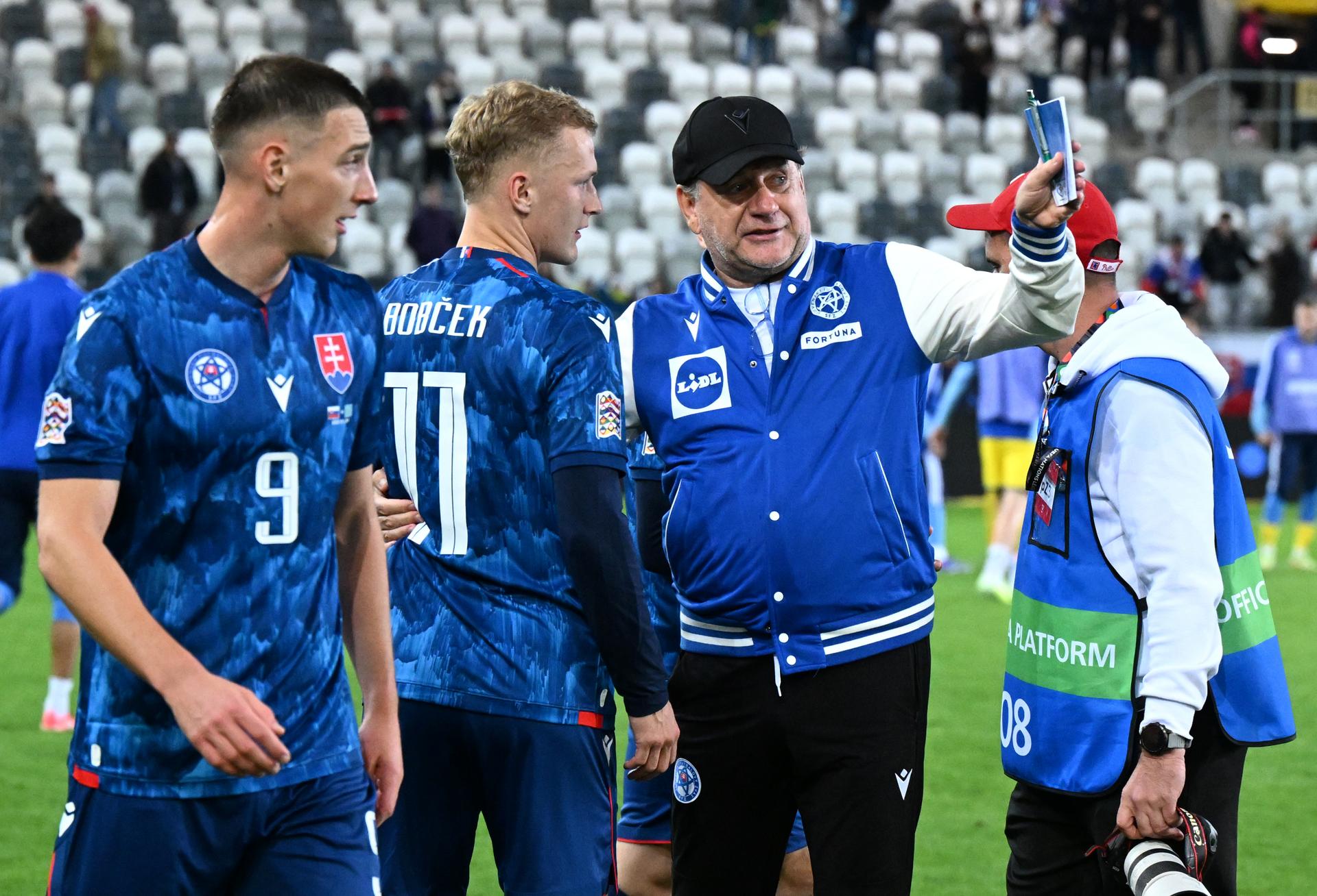 Liga národov dnes Slovensko - Moldavsko / Tréner Vladimír Weiss st. Zdroj: TASR