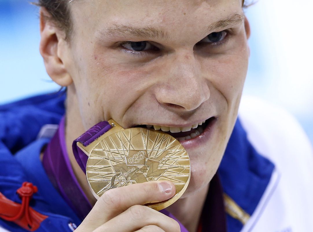 Olympijského víťaza čaká súd, obvinený je zo zneužitia dcéry svojho bývalého trénera