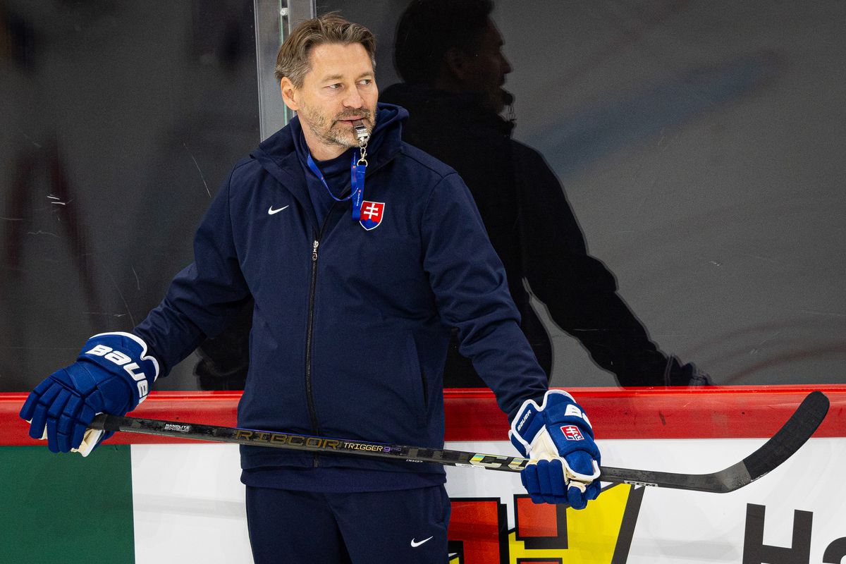 Vladimír Országh má za sebou nepríjemné telefonáty. Prezradil však dobré správy o Slovákoch v NHL