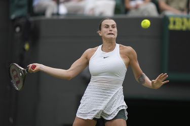 Wimbledon: Sobolenková i Rybakinová s hladkým postupom do osemfinále, pokračuje aj Kvitová