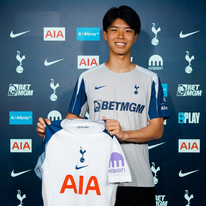 Kota Takai. Zdroj: x / tottenham hotspur