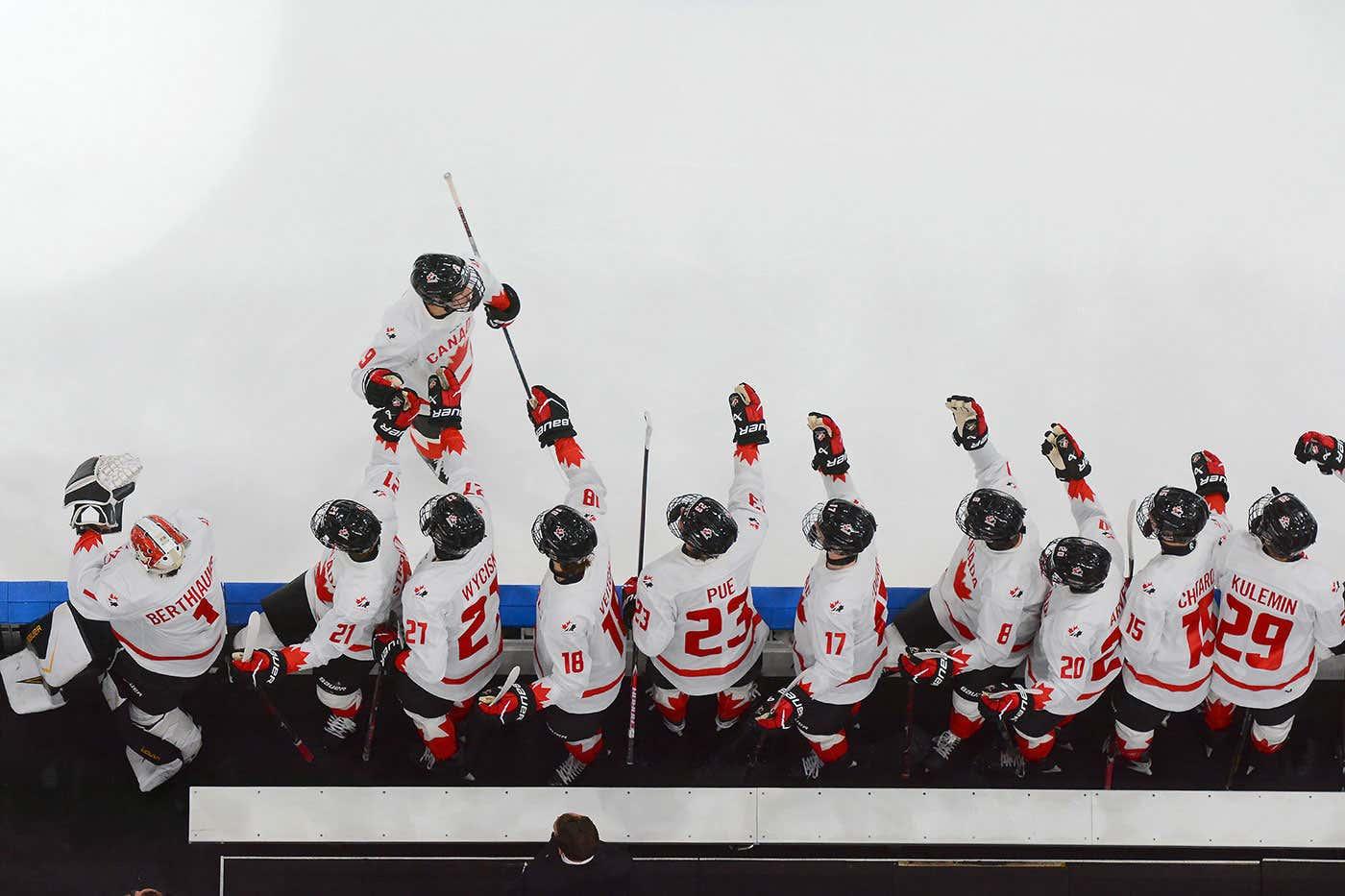 Hráči Kanady na turnaji Hlinka Gretzky Cup. Zdroj: hlinkagretzkycup.ca