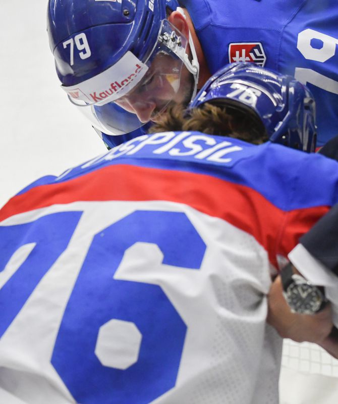 VIDEO Nový brankár cíti šancu. Hudáček si brúsi zuby na legendu, Pospíšil má veľký sen