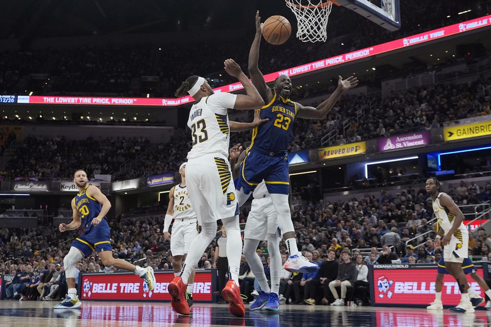 NBA: Takmer neomylný Curry potiahol Warriors k víťazstvu. Denver ukončil sériu Lakers