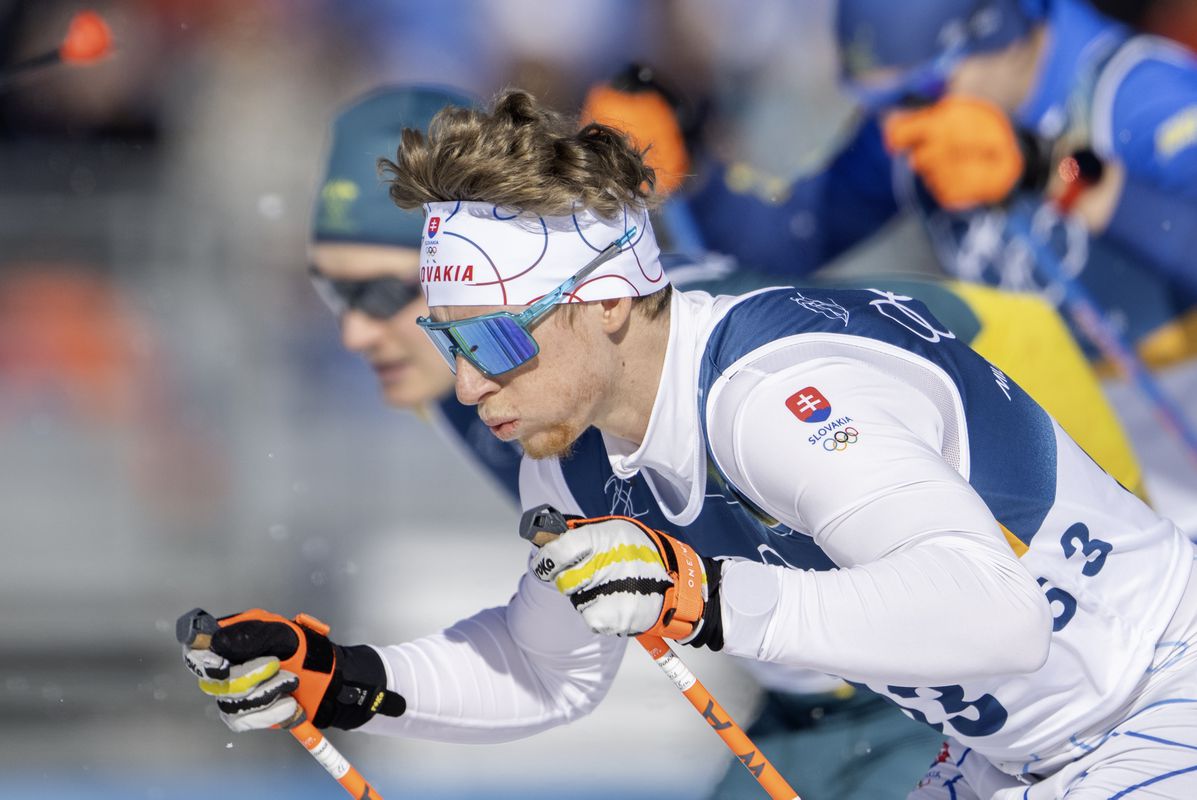 ONLINE ZOH 2026 - Bežec na lyžiach Peter Hinds dnes bojuje v pretekoch na 50 km s hromadným štartom