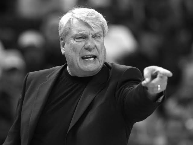 Basketbalový svet v slzách. Vo veku 86 rokov zomrel jeden z najlepších trénerov histórie NBA