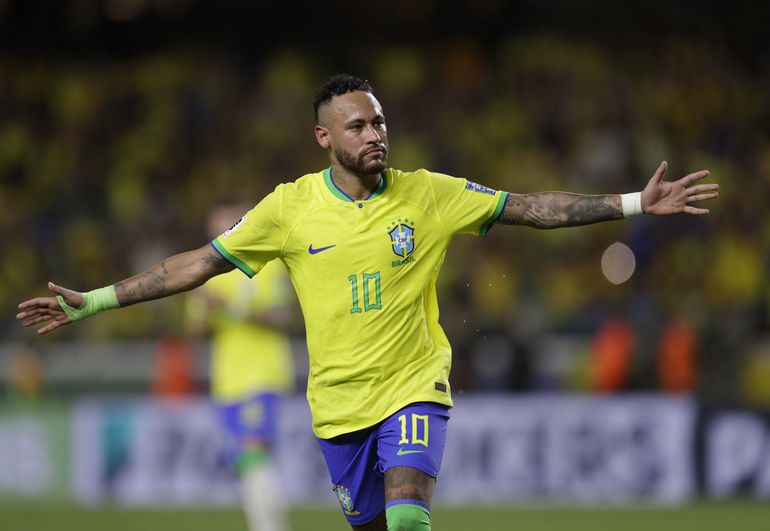 Neymar úradoval pri vysokej výhre Brazílie. Odpútal sa od legendy