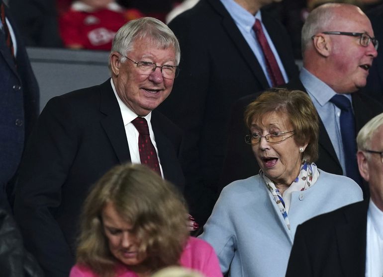 Bývalý tréner Manchestru United Alex Ferguson prežíva obrovský smútok. Prišiel o milovanú ženu