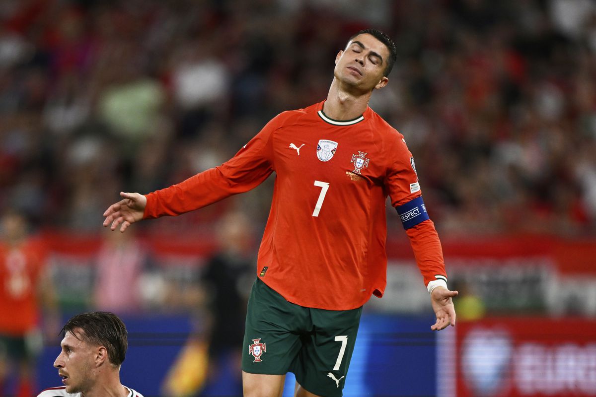 Internetový podvod. Portugalská banka poprela správu súvisiacu s Cristianom Ronaldom