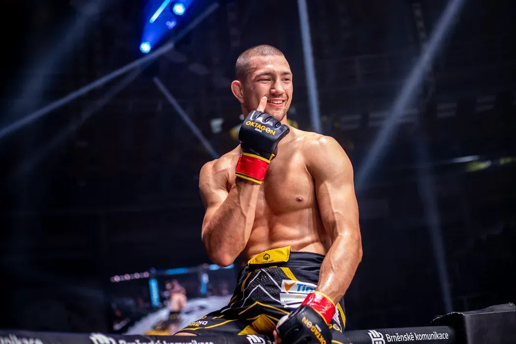 ONLINE Ronald Paradeiser vs Geraldo Neto / Oktagon 80