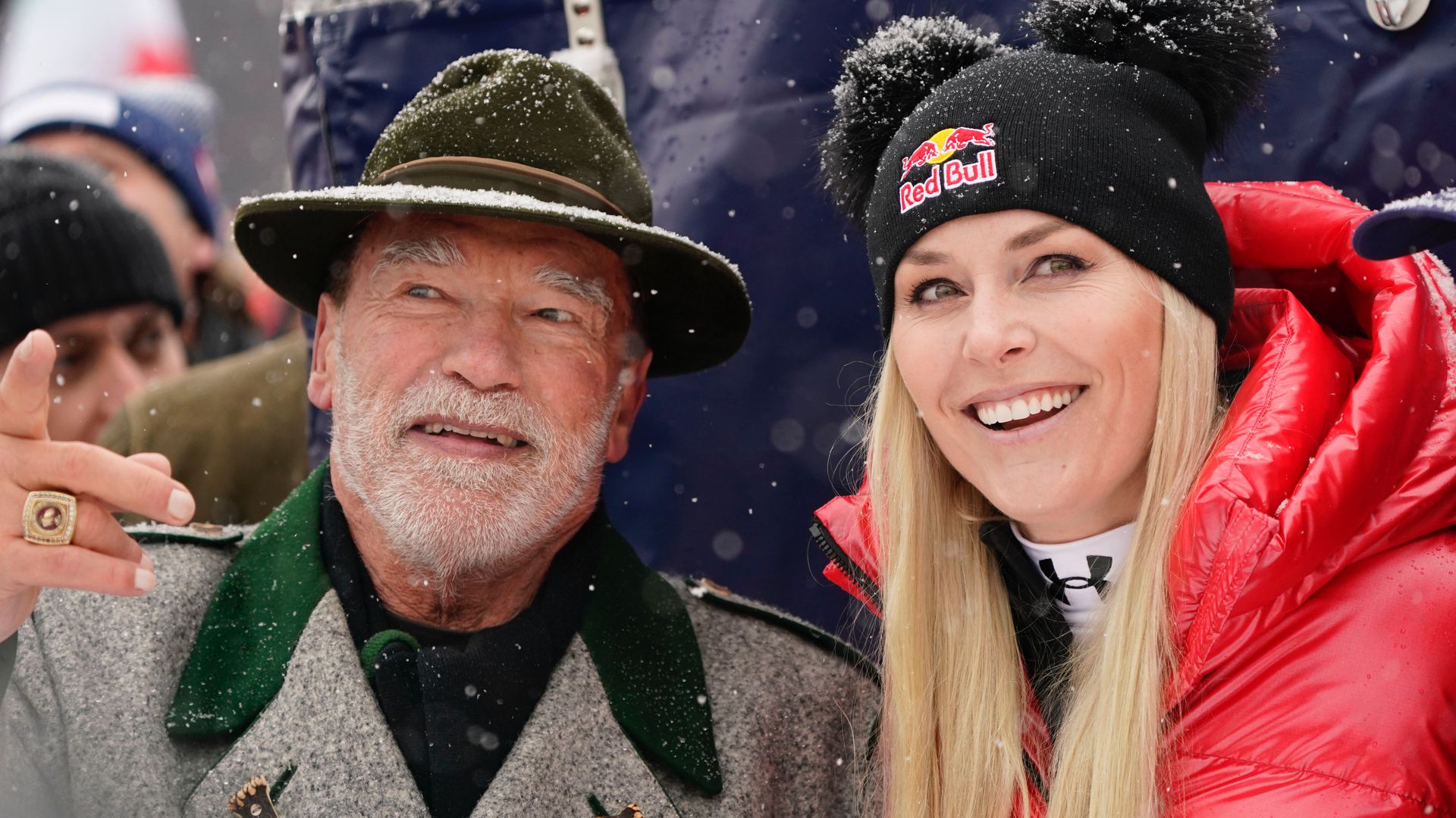 Arnold Schwarzenegger a  Lindsey Vonnová. Zdroj: SITA/AP