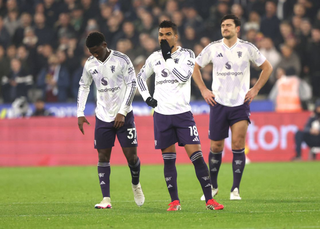 Víťazná séria sa skončila na čísle štyri. Manchester United prekvapivo zakopol s adeptom na zostup