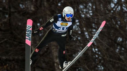 Skoky na lyžiach-SP: Forfang o bod zvíťazil pred Kobajašim, Kraft až tretí
