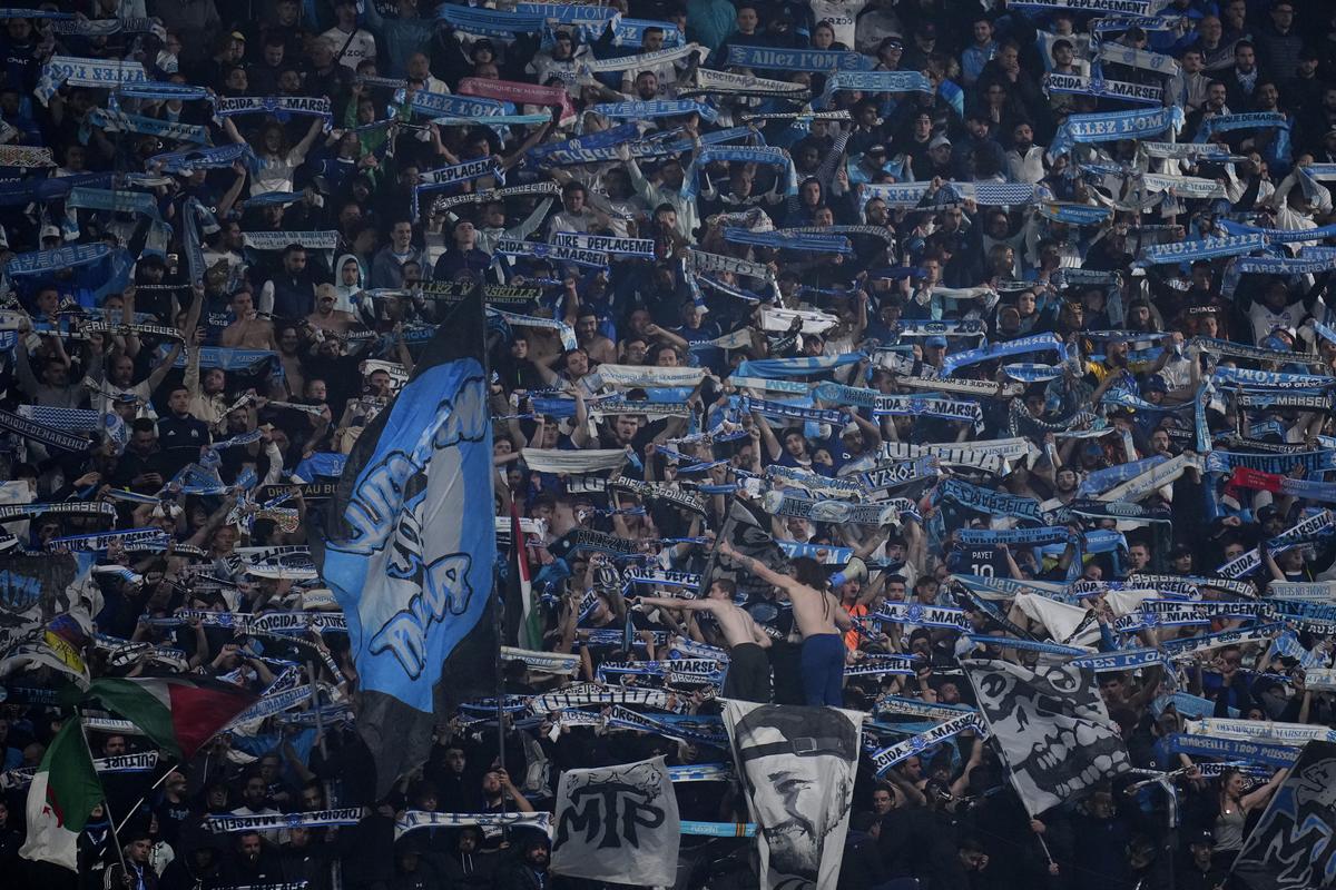Fanúšikovia trápiaceho sa giganta vyhlásili vojnu vedeniu. Chystajú tichý protest