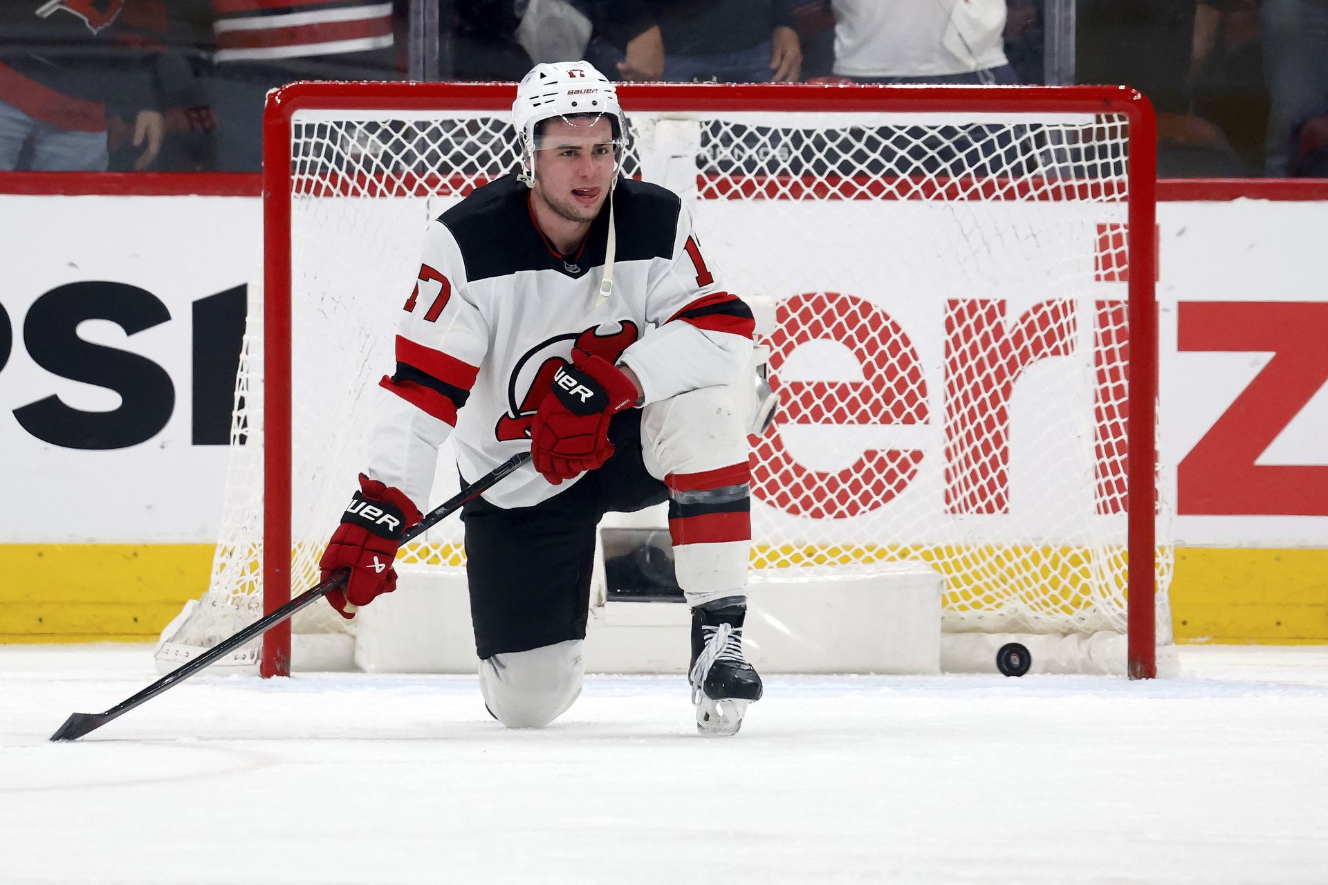 Šimon Nemec v drese New Jersey Devils.