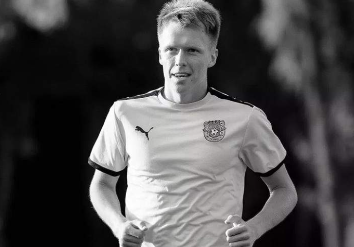 Rakovina si nevyberá. Vo veku 25 rokov zomrel ligový futbalista