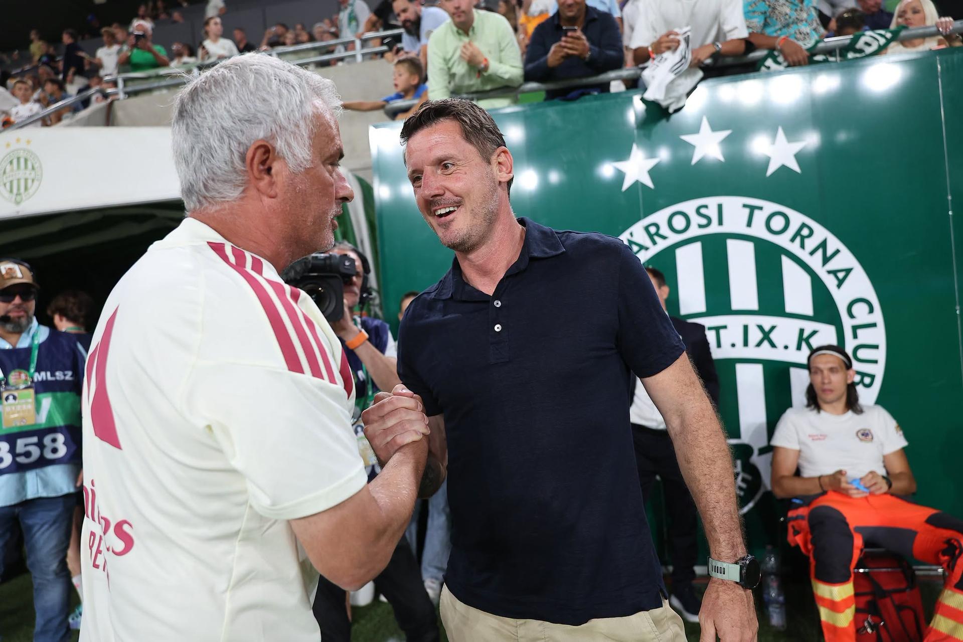 José Mourinho a Balázs Borbély. Zdroj: Ferencváros Torna Club / FB