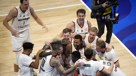 MS: Nemci vo finále zdolali Srbov a oslavujú prvý titul