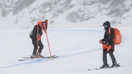 Muži si na zjazd počkajú, preteky v Zermatte museli zrušiť pre nepriaznivé podmienky
