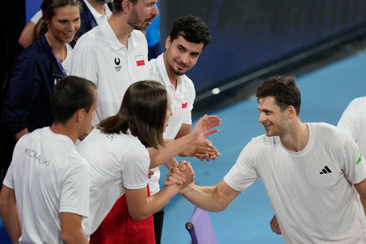 United Cup: Finále pre nich nezačalo dobre, karta sa nakoniec obrátila. Poľsko oslavuje premiérový titul
