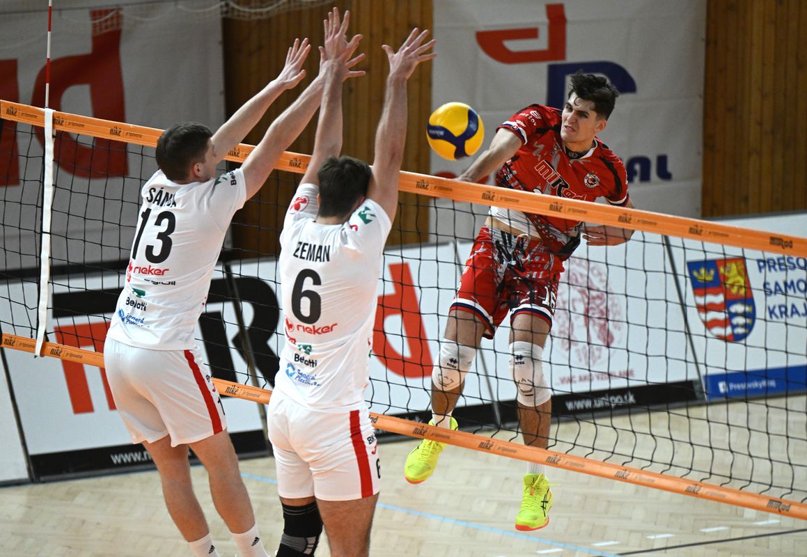 Niké extraliga: Pohodová cesta za víťazstvom pre Komárno, Prešov neuhral ani set