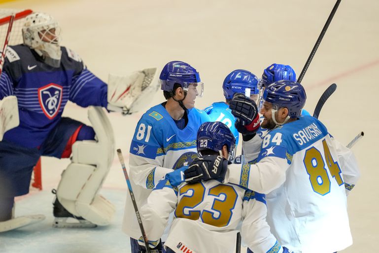 Ils se sont préparés du mieux qu'ils ont pu pour la Slovaquie.  Le Kazakhstan a confirmé son triomphe avec un but contre l'opprimé