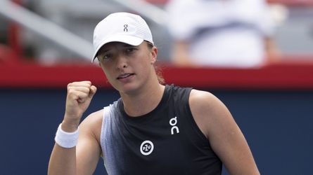 WTA Cincinnati: Svetová jednotka postúpila do štvrťfinále, uspeli aj dve Češky