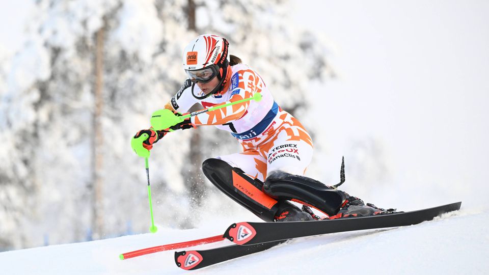 Pozrite si dnešnú jazdu Petry Vlhovej v 1. kole obrovského slalomu