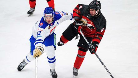 World Junior A Hockey Challenge: Slováci vstúpili do turnaja zle. Výber legionárov vysoko podľahol východu Kanady