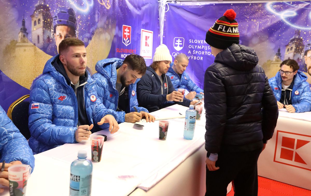 FOTO Slovensko ukázalo svetu novú olympijskú kolekciu! Odkaz Nepelu a moderný dizajn ohúrili fanúšikov