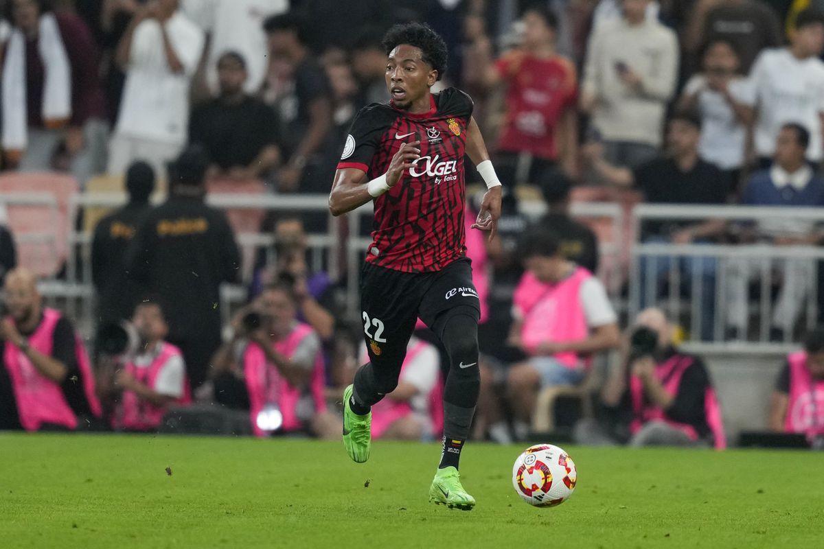 VIDEO Valjentov spoluhráč stratil nervy! Po domácej prehre zastavil auto a pustil sa do fanúšikov