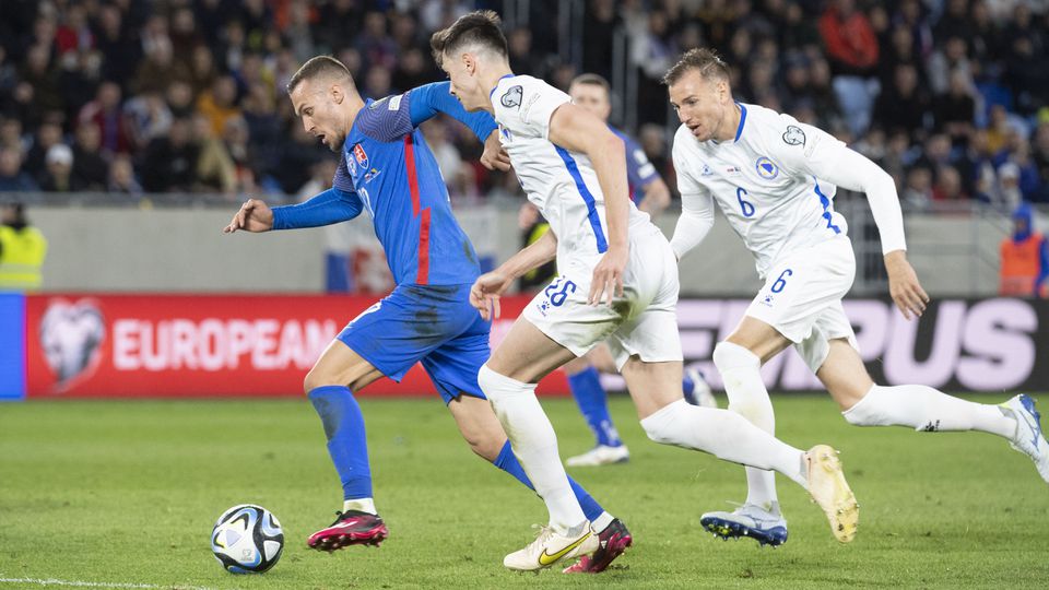 Súper Slovenska v boji o EURO hľadá trénera. Hlavným adeptom je kouč, ktorý nás už dvakrát porazil