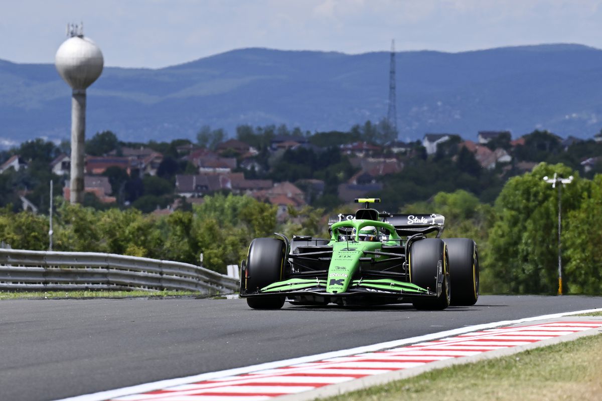 Účet jazdca F1 za havárie v uplynulej sezóne dosiahol neuveriteľnú sumu. V top 3 je aj šampión