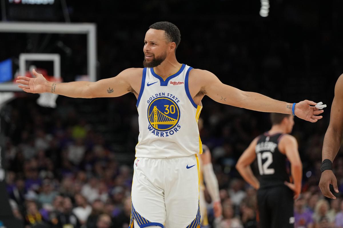 Štyri tituly a celá kariéra v jednom drese. Legendárna tvár NBA podpísala nový rozprávkový kontrakt