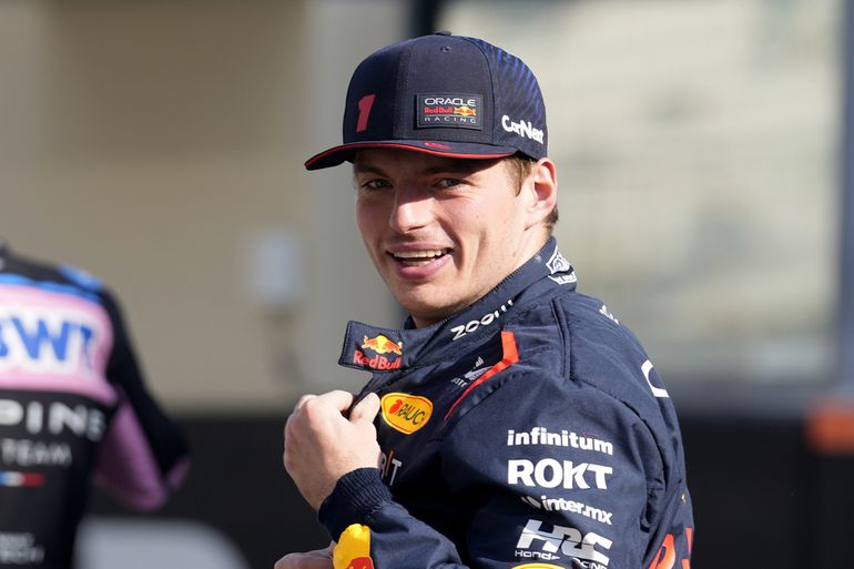 Red Bull nebude brániť Maxovi Verstappenovi v odchode