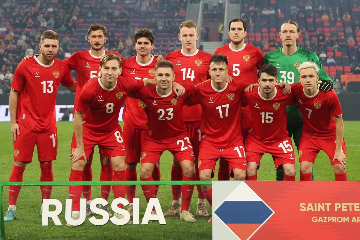 Návrat Ruska do medzinárodného futbalu v UEFA? Olympijský výbor to odporúča, no má to dva háčiky