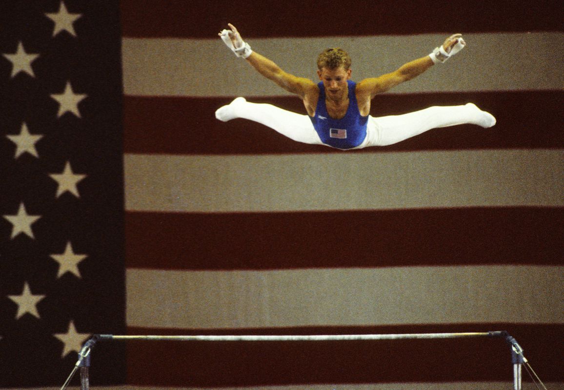 Zomrel úspešný americký gymnasta. Zapísal do histórie