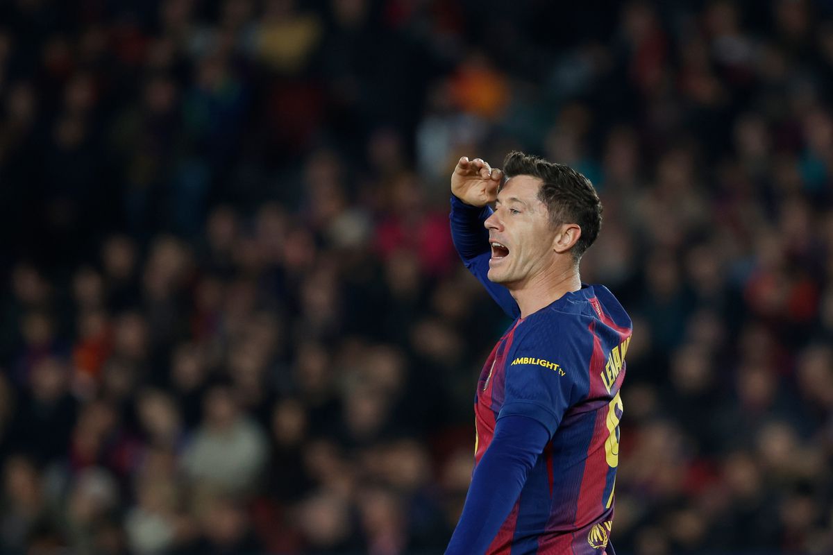 VIDEO Oslovenie, ktoré zachytila kamera. Florentino Pérez to Lewandowskému povedal priamo do očí