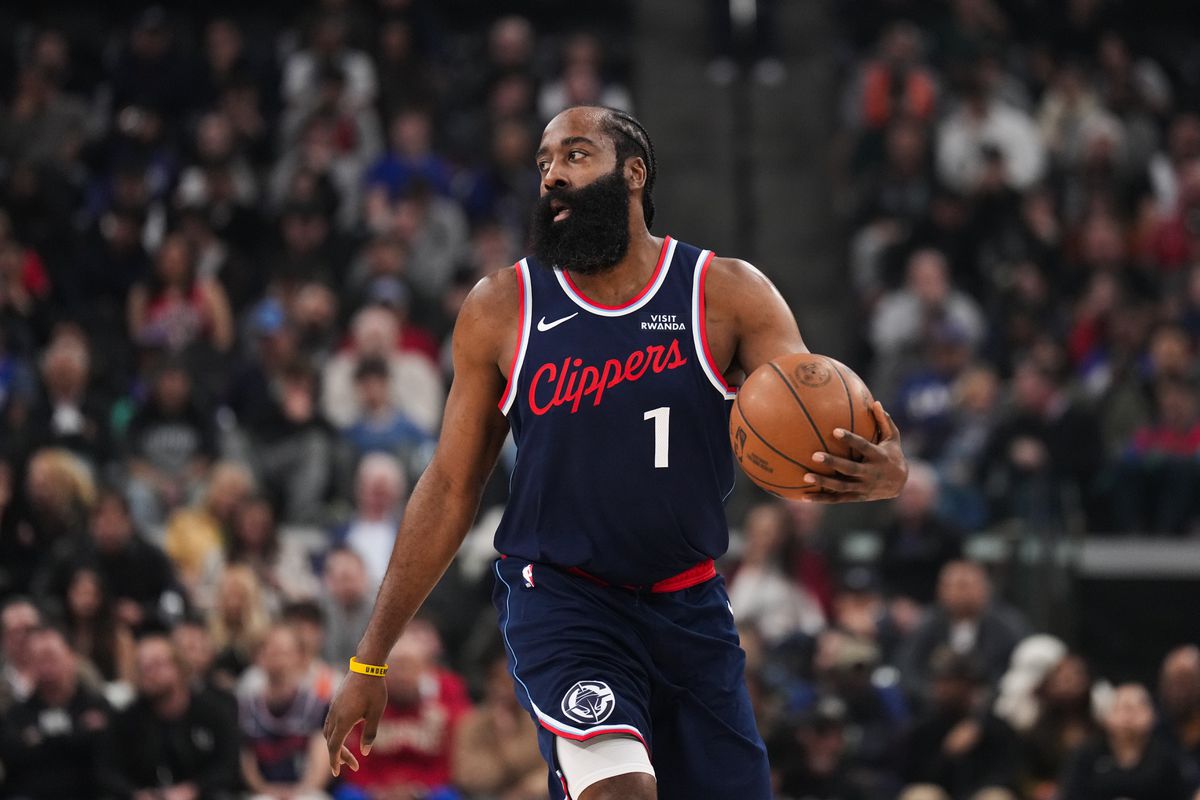 James Harden prekonal v historickom rebríčku legendu NBA