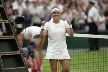 Wimbledon: Jabeurová do finále, Sobolenkovú nepustila na trón