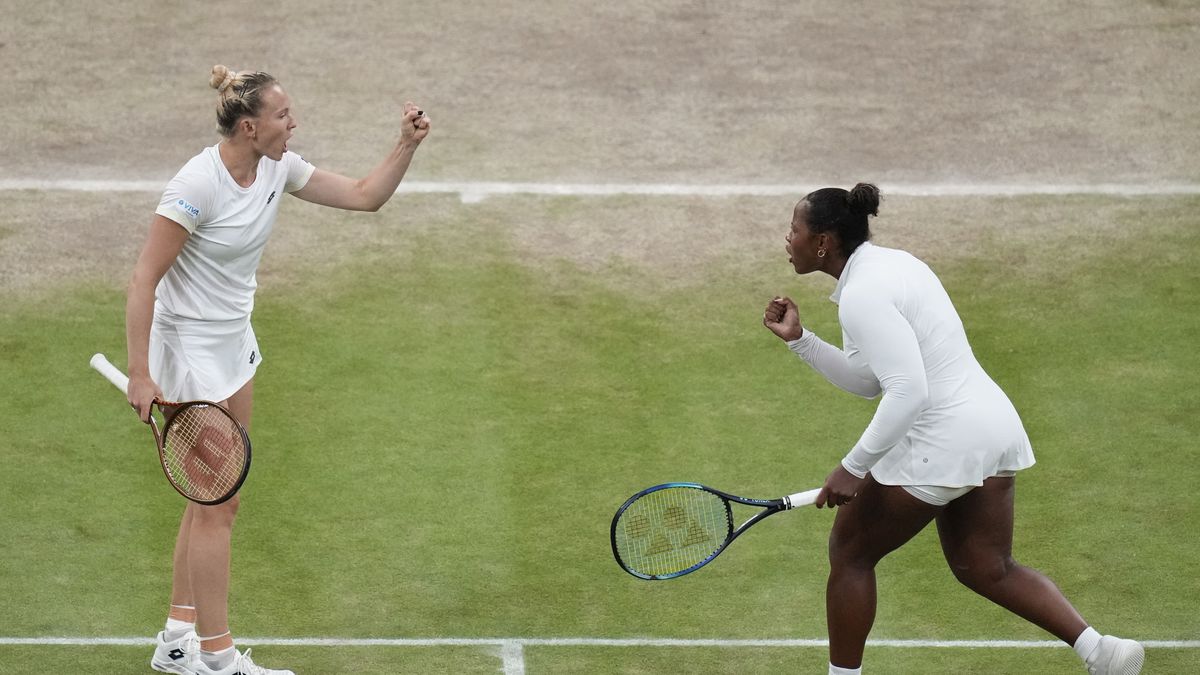 Wimbledon: Dvojitá radosť pre Česko! Kateřina Siniaková získala titul vo štvorhre | Šport.sk