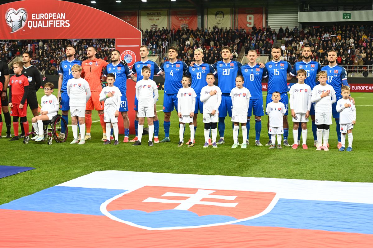 V tejto zostave zabojuje Slovensko v kľúčovom zápase o postup na MS vo futbale 2026