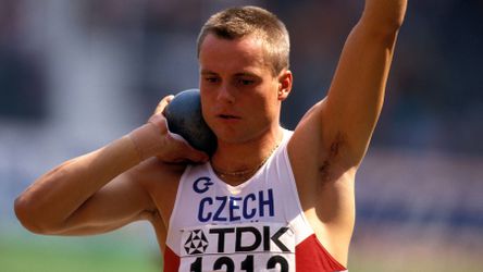 Olympijský víťaz a česká legenda predáva medaily. Má dlhy takmer 2 miliardy
