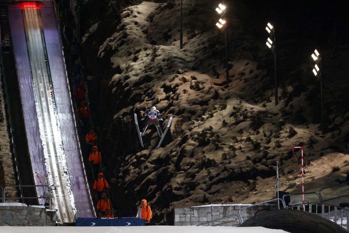 Adam Malysz avait tort.  Le pont de saut à ski de Zakopane a des problèmes, les Polonais poursuivent les Français en justice